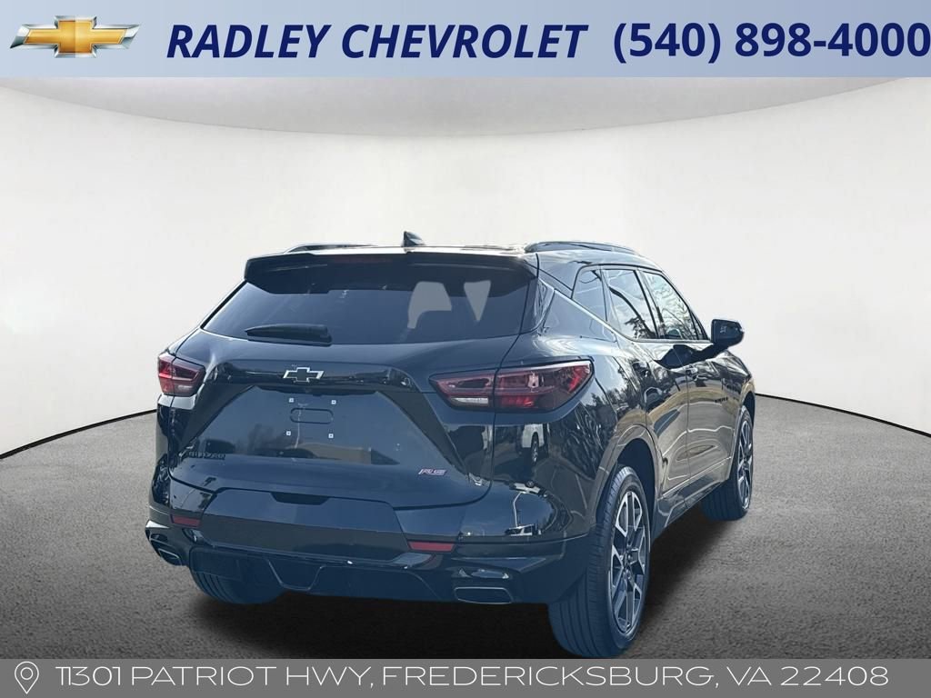Certified 2025 Chevrolet Blazer RS image 5