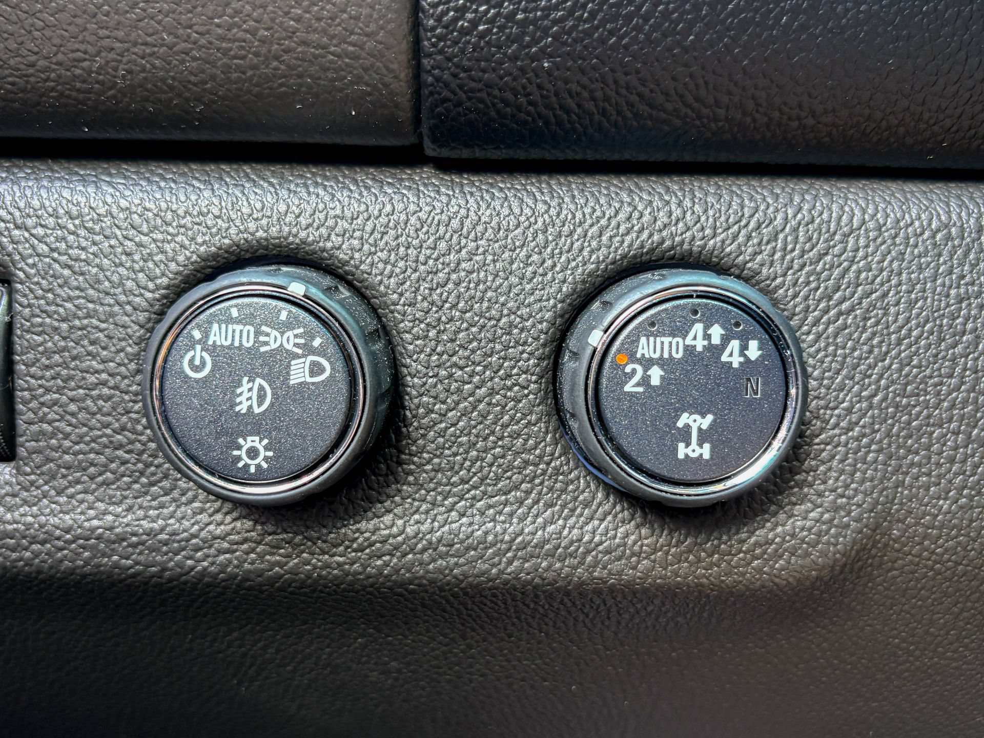 Used 2022 GMC Canyon Denali AWD/4WD image 18