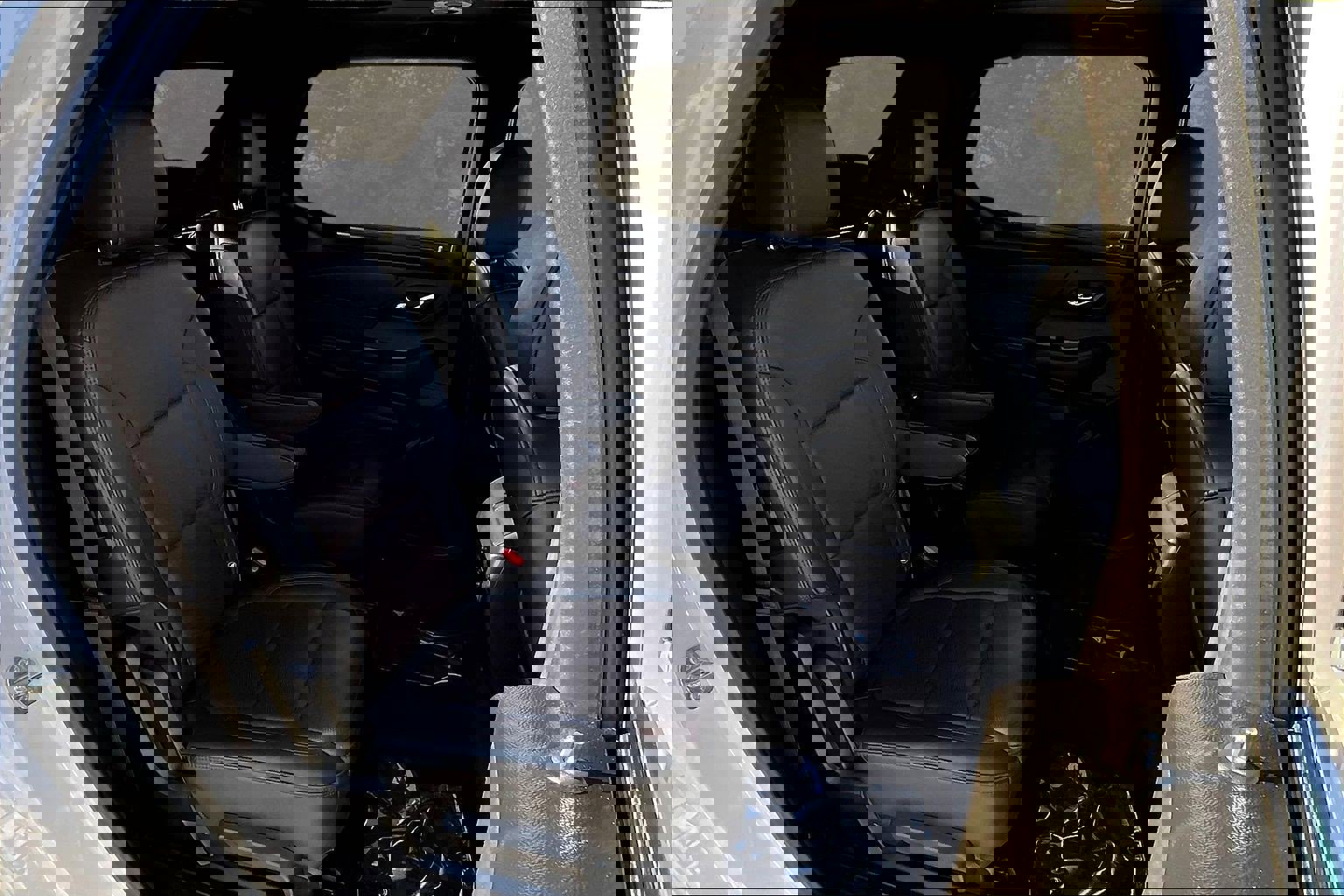 Used 2023 Chevrolet Traverse High Country image 27