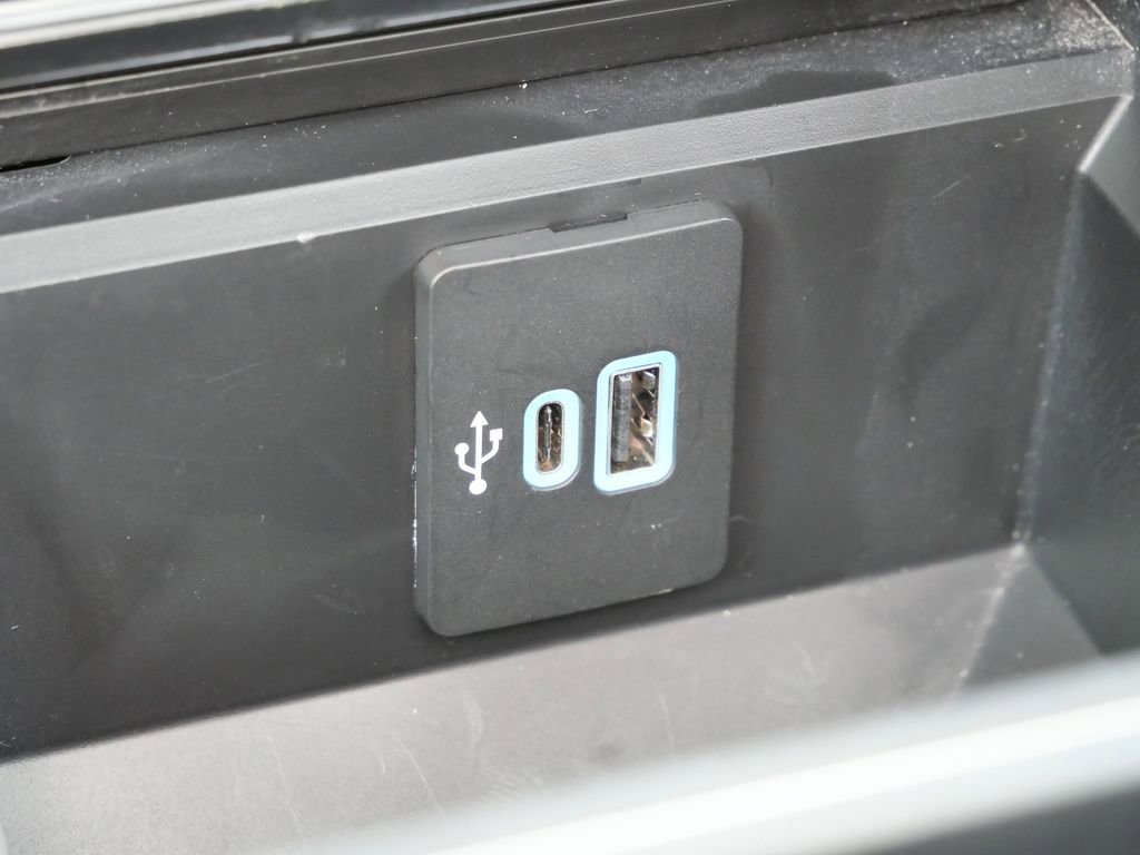 Used 2023 Ford F250 Lariat w/ Lariat Ultimate Package image 46