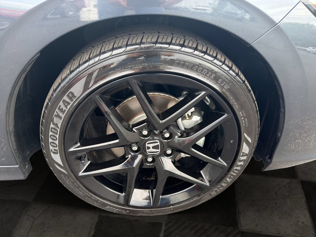 Used 2025 Honda Civic Sport image 11
