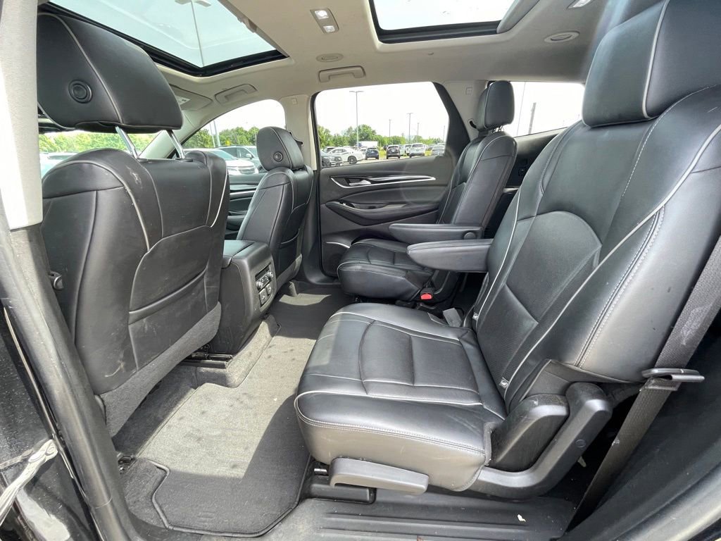 Used 2019 Buick Enclave Avenir w/ Avenir Technology Package AWD/4WD image 21