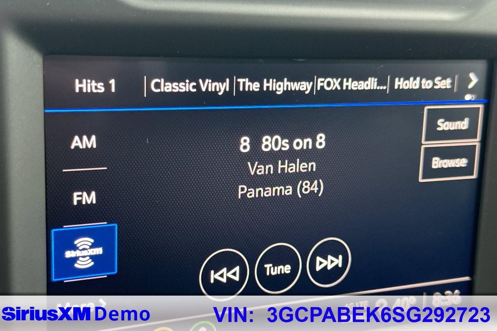 Used 2025 Chevrolet Silverado 1500 Custom image 53