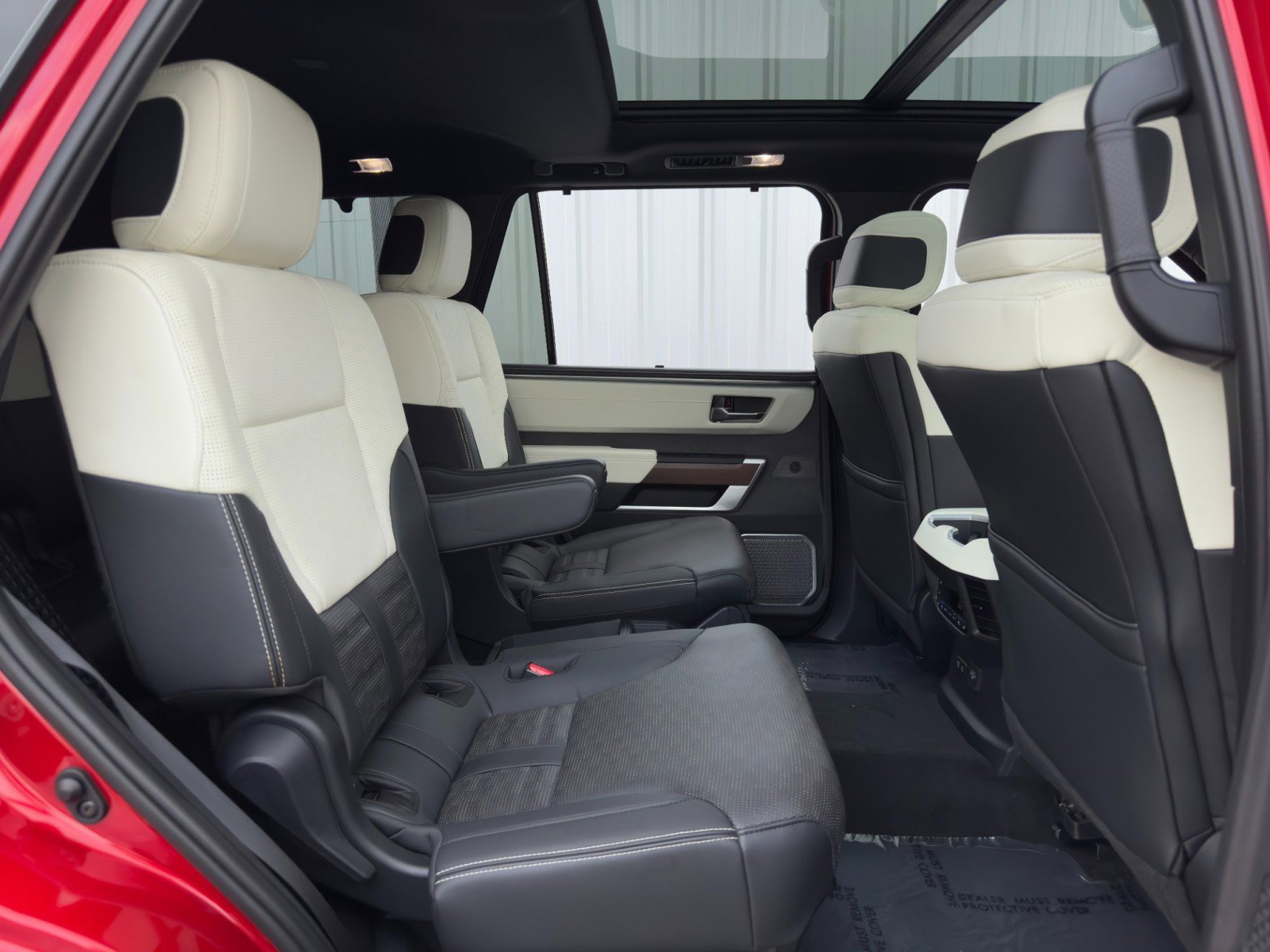 Used 2024 Toyota Sequoia Capstone image 46