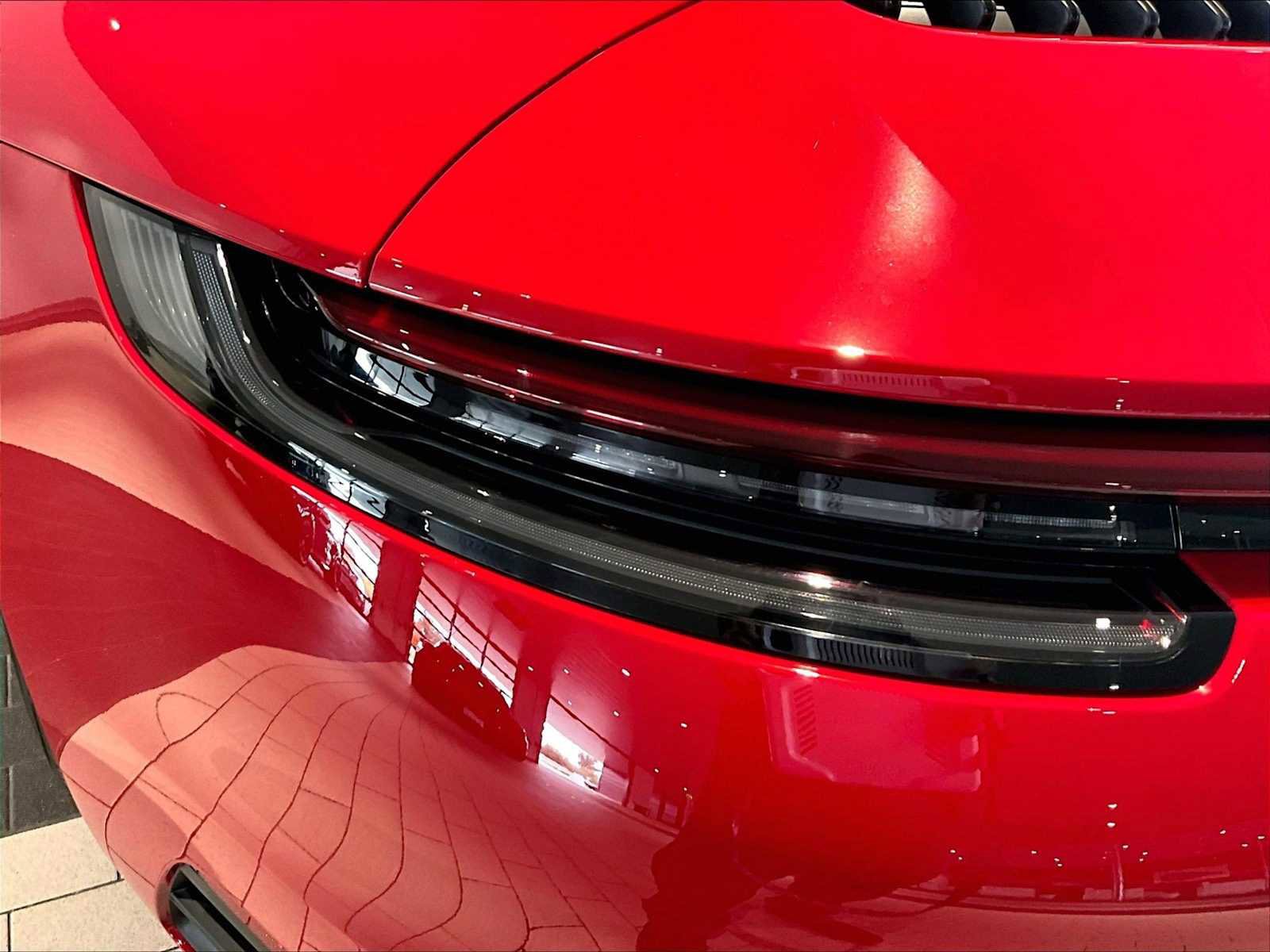 Used 2024 Porsche 911 Carrera S w/ Sport Package image 33