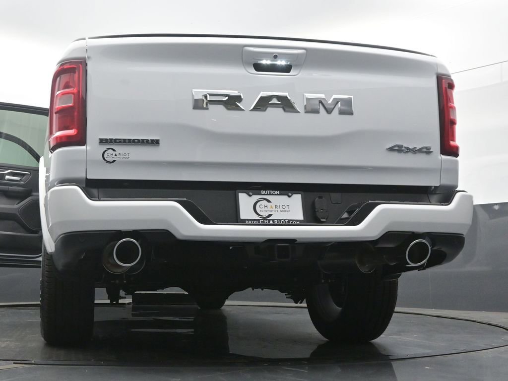 New 2026 RAM 1500 4x4 Crew Cab image 63
