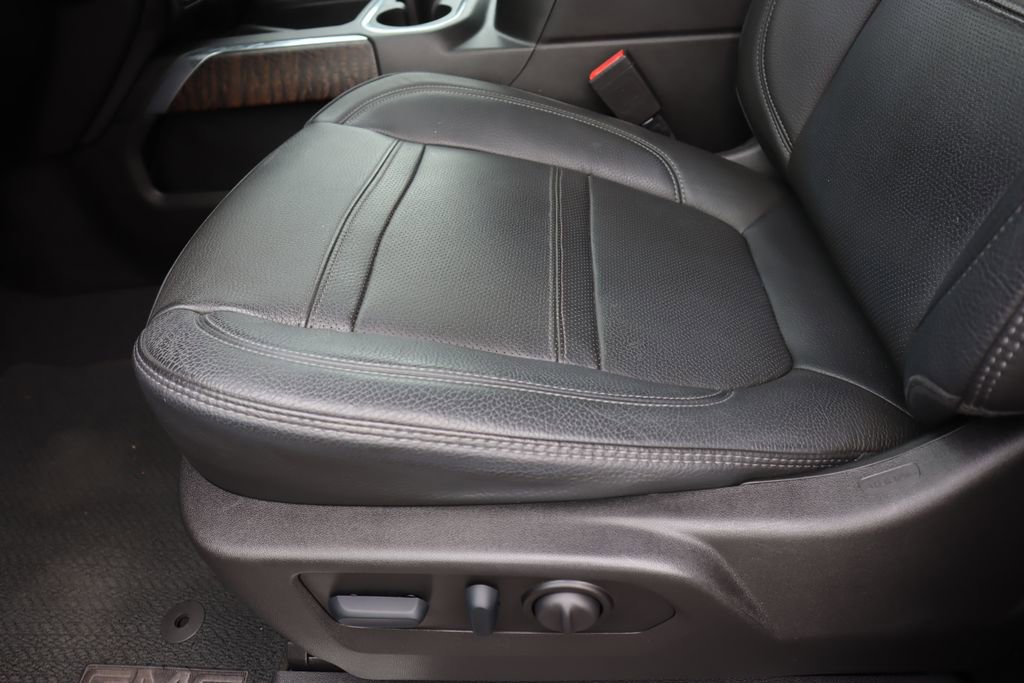 Used 2022 GMC Sierra 2500 Denali w/ Denali Ultimate Package image 22