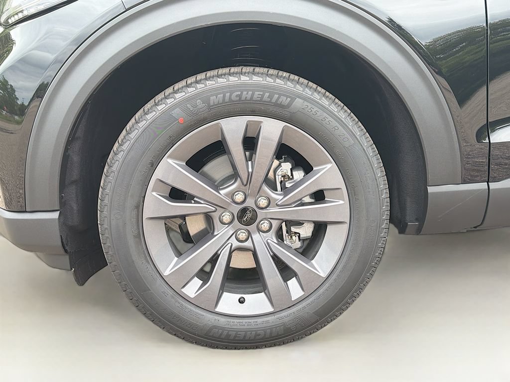 New 2026 Ford Explorer Active w/ Active Comfort Package AWD/4WD image 34