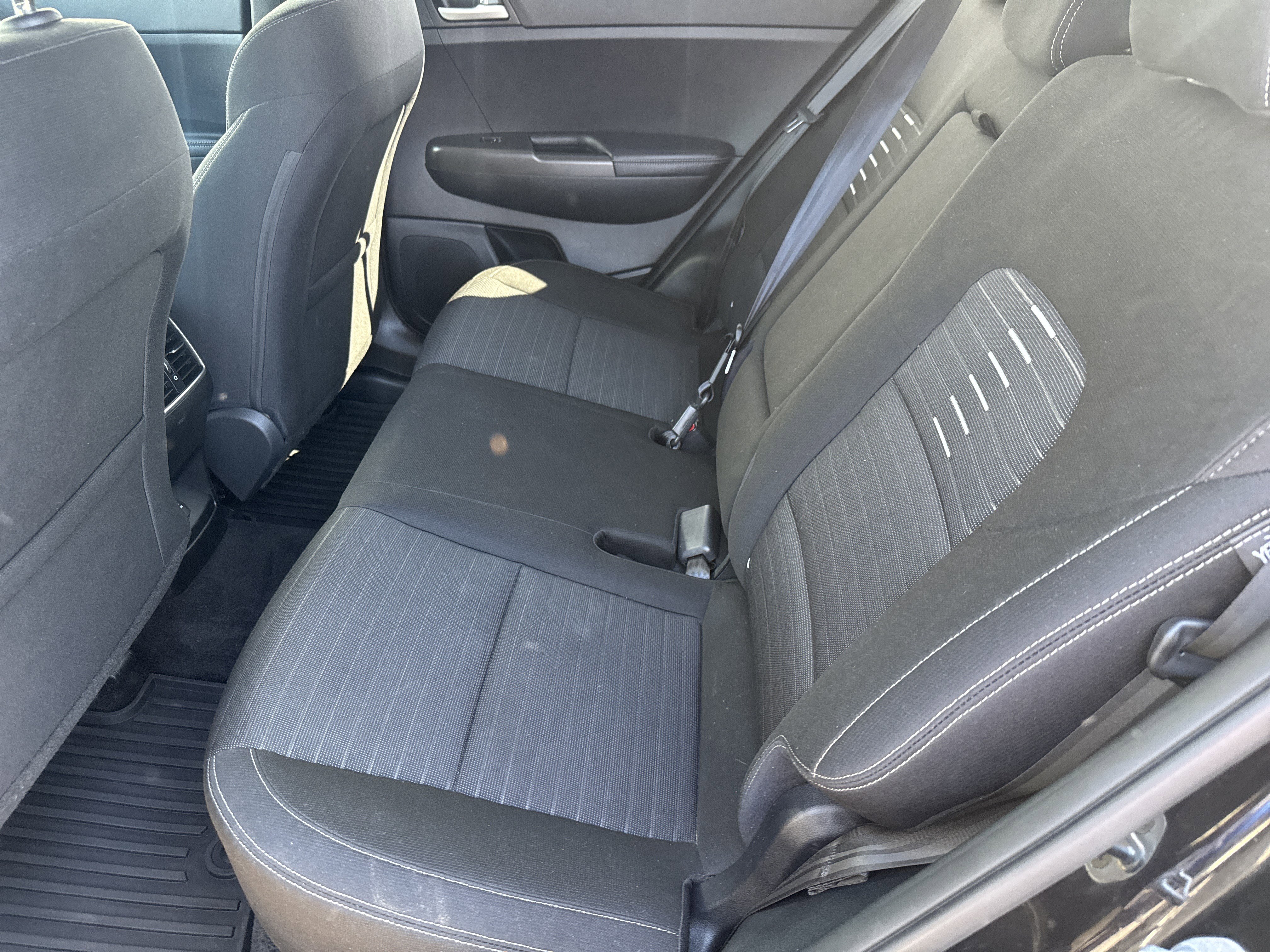 Used 2018 Kia Sportage LX w/ LX Popular Package FWD image 11