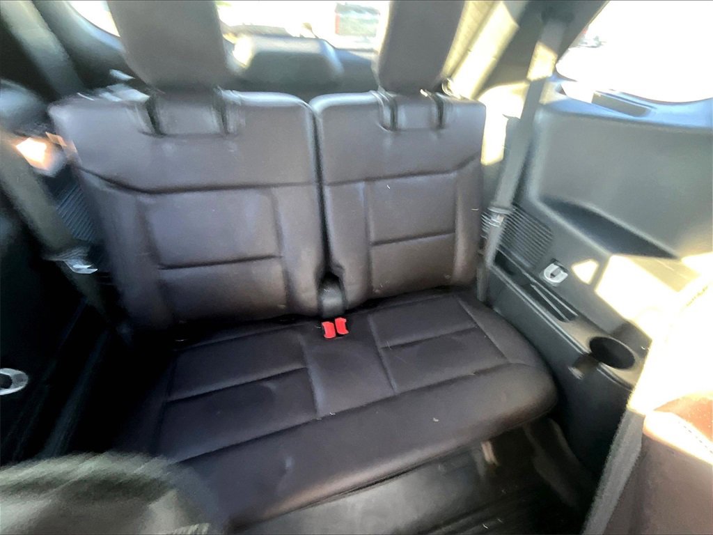 Used 2025 Ford Explorer Platinum w/ Ultimate Package image 17