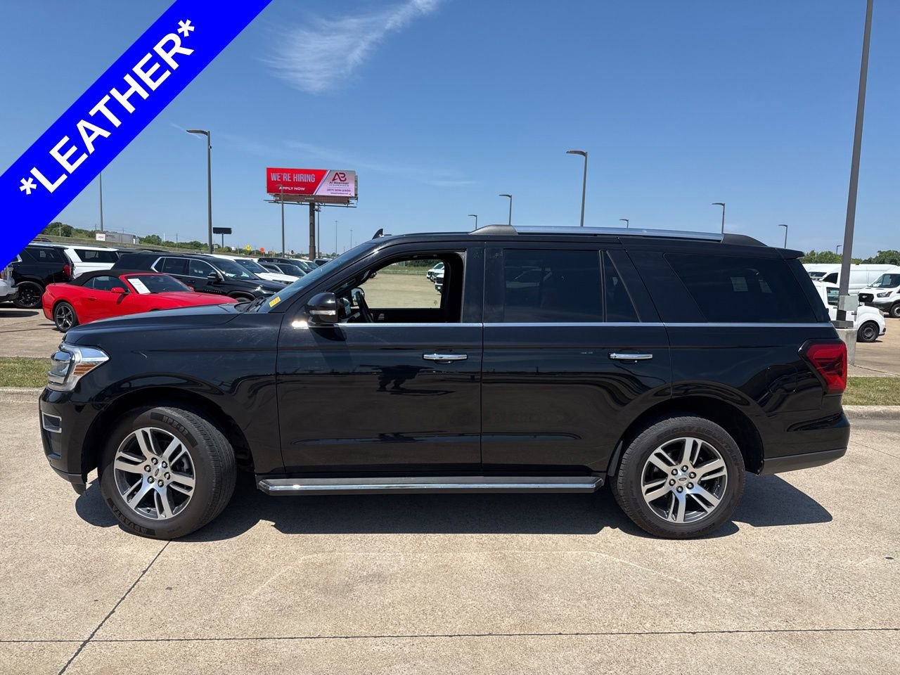 Used 2022 Ford Expedition Limited RWD image 3