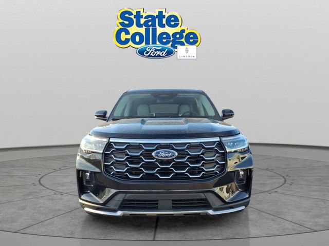 Used 2025 Ford Explorer Platinum w/ Ultimate Package image 3