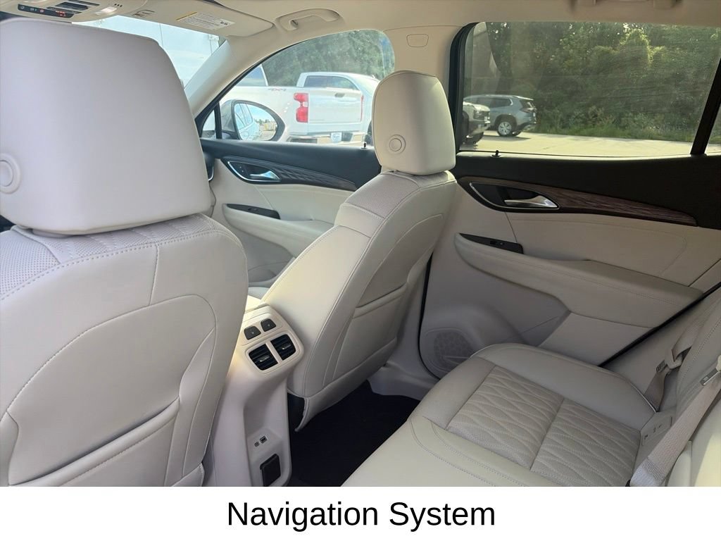 Used 2023 Buick Envision Avenir FWD image 12