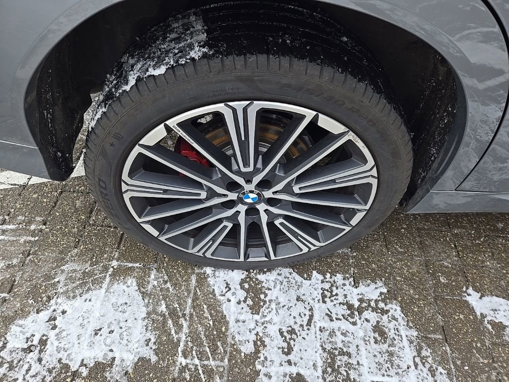 Used 2025 BMW X2 xDrive28i w/ Premium Package image 12