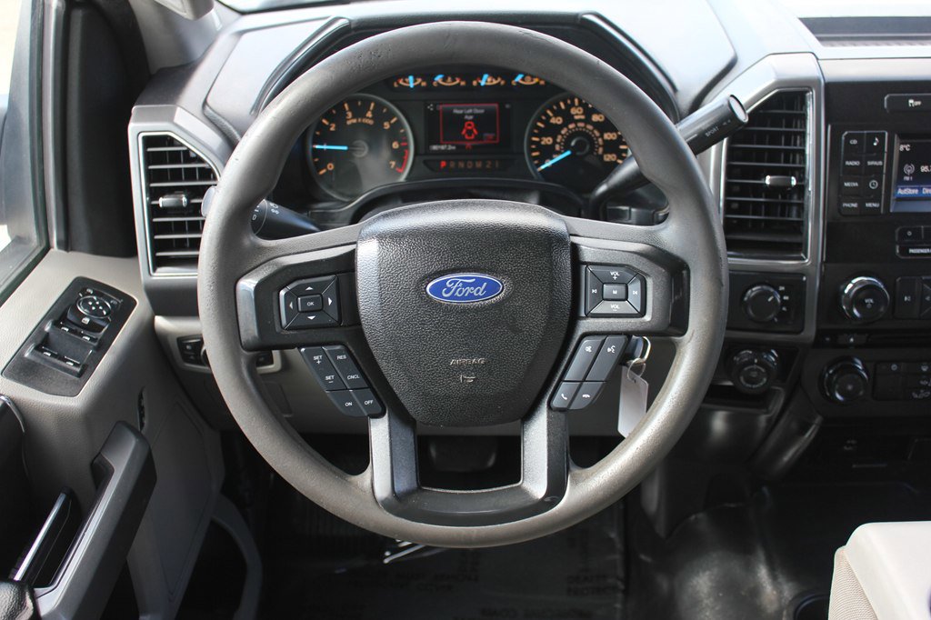 Used 2017 Ford F150 XLT w/ Trailer Tow Package image 11