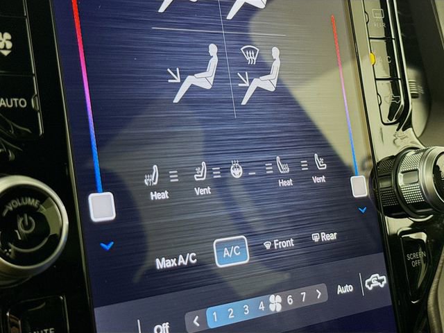 Used 2024 RAM 2500 Rebel w/ Towing Technology Group image 20