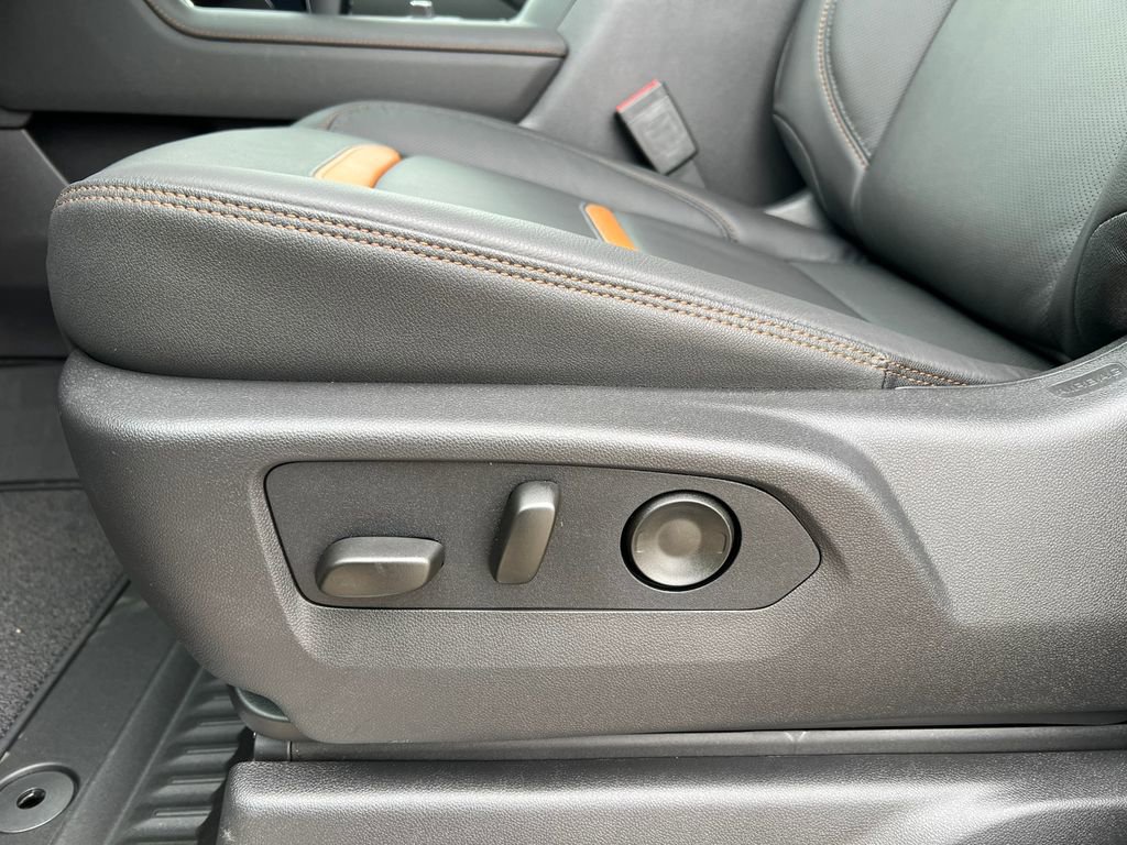New 2026 GMC Sierra 1500 AT4 w/ AT4 Premium Package image 18