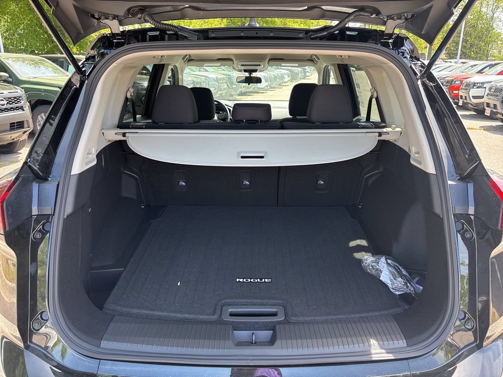 New 2026 Nissan Rogue S FWD image 15