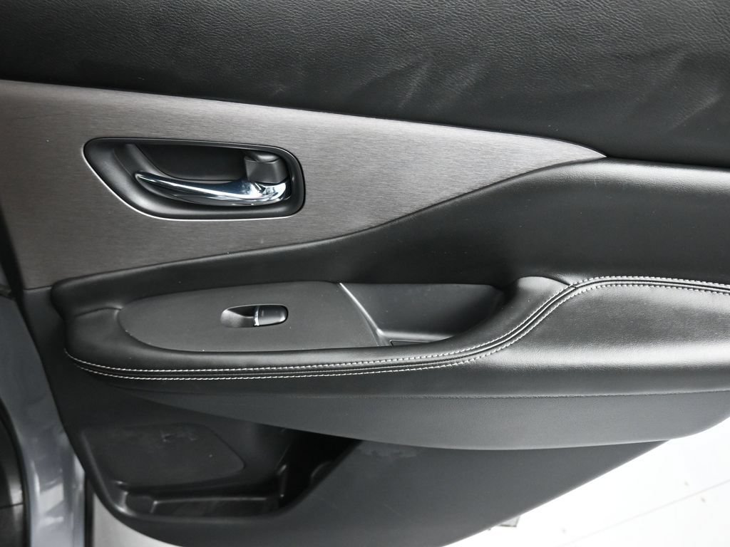 Used 2022 Nissan Murano SL w/ Cargo Package AWD/4WD image 35