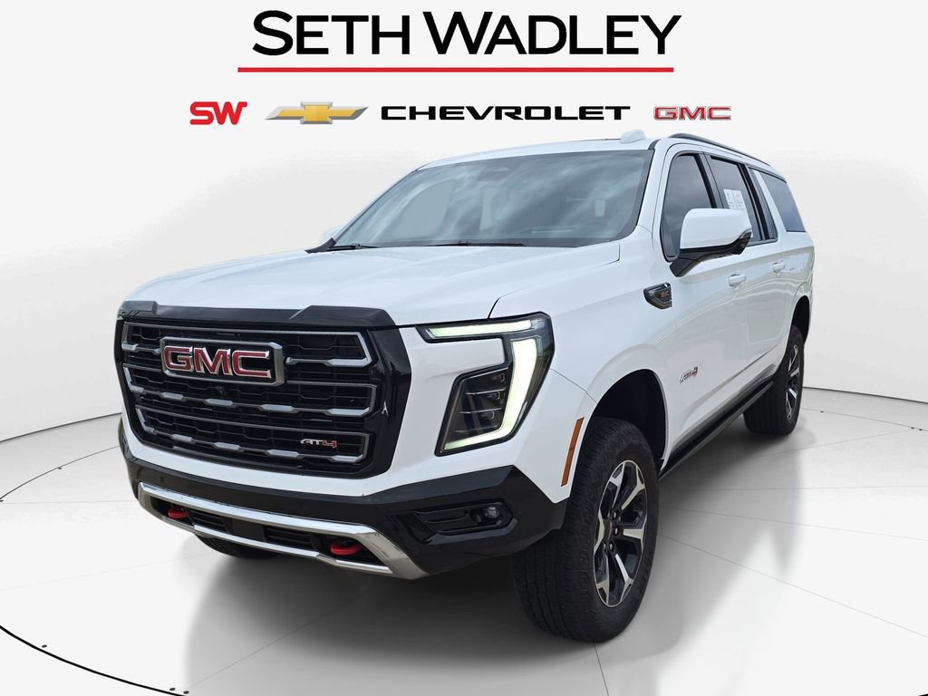 Used 2025 GMC Yukon XL AT4 w/ AT4 Premium Package AWD/4WD image 3