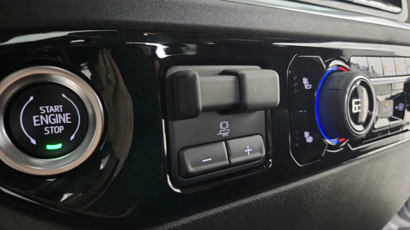 Used 2025 Chevrolet Silverado 1500 LT Trail Boss image 40