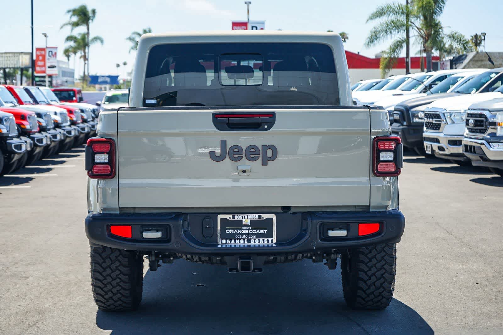 Used 2020 Jeep Gladiator Rubicon image 5