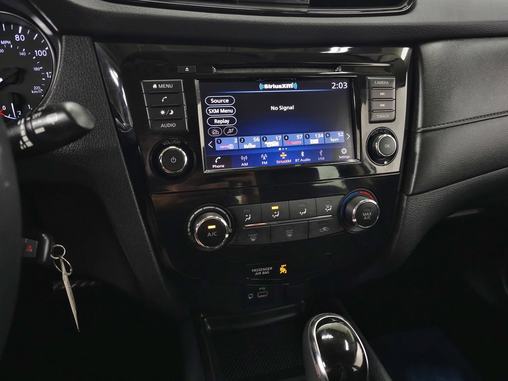 Used 2018 Nissan Rogue S AWD/4WD image 20