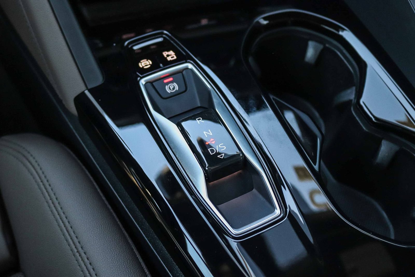 Certified 2025 Audi Q5 Premium w/ Premium Plus AWD/4WD image 25