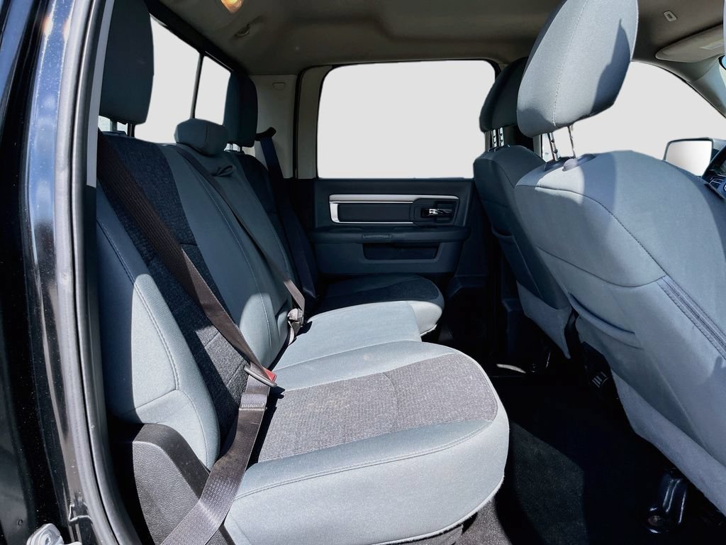 Used 2019 RAM 1500 Big Horn RWD image 24