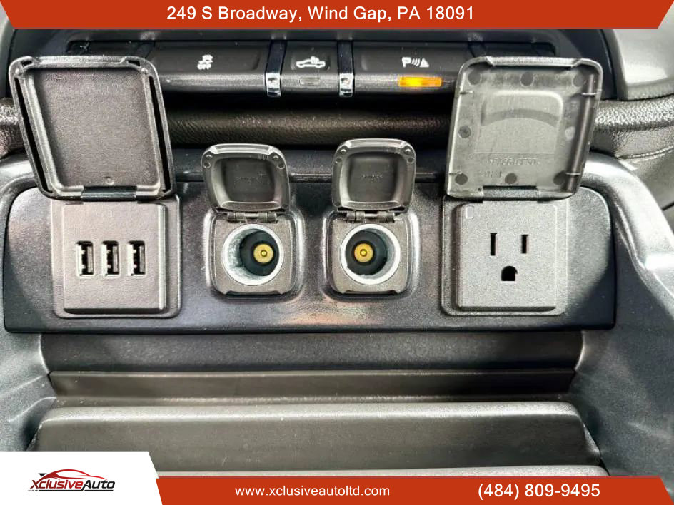 Used 2015 Chevrolet Silverado 1500 LTZ Z71 w/ Custom Sport Edition image 32