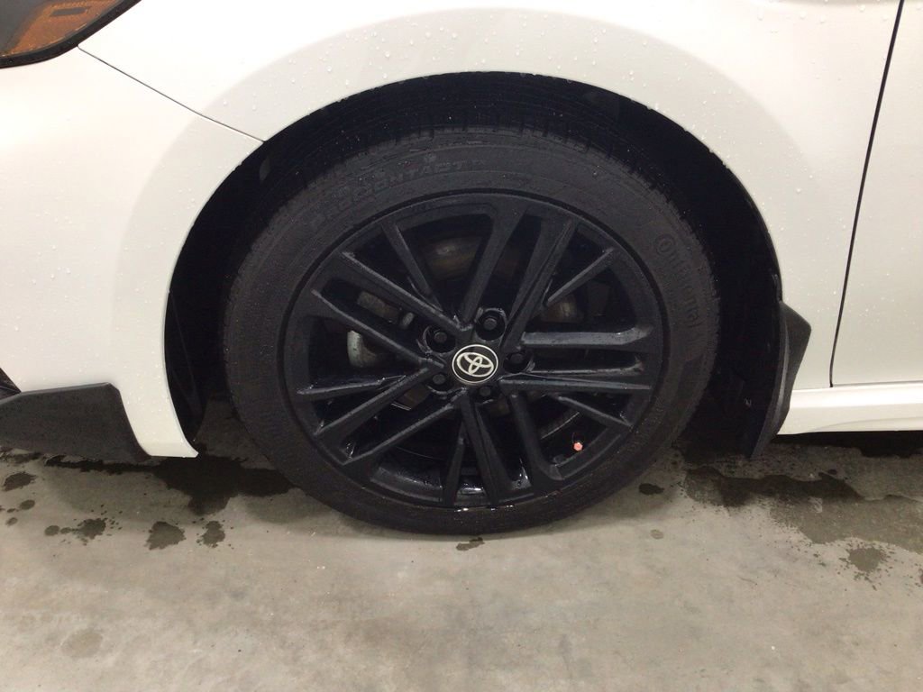 Used 2025 Toyota Camry SE image 7