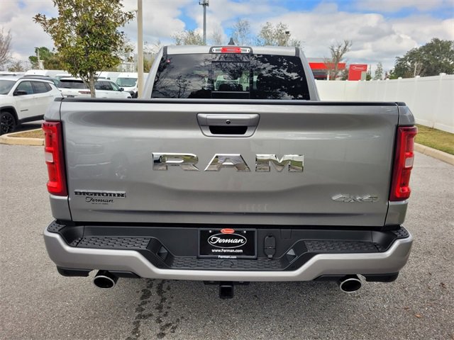New 2026 RAM 1500 4x4 Crew Cab image 13