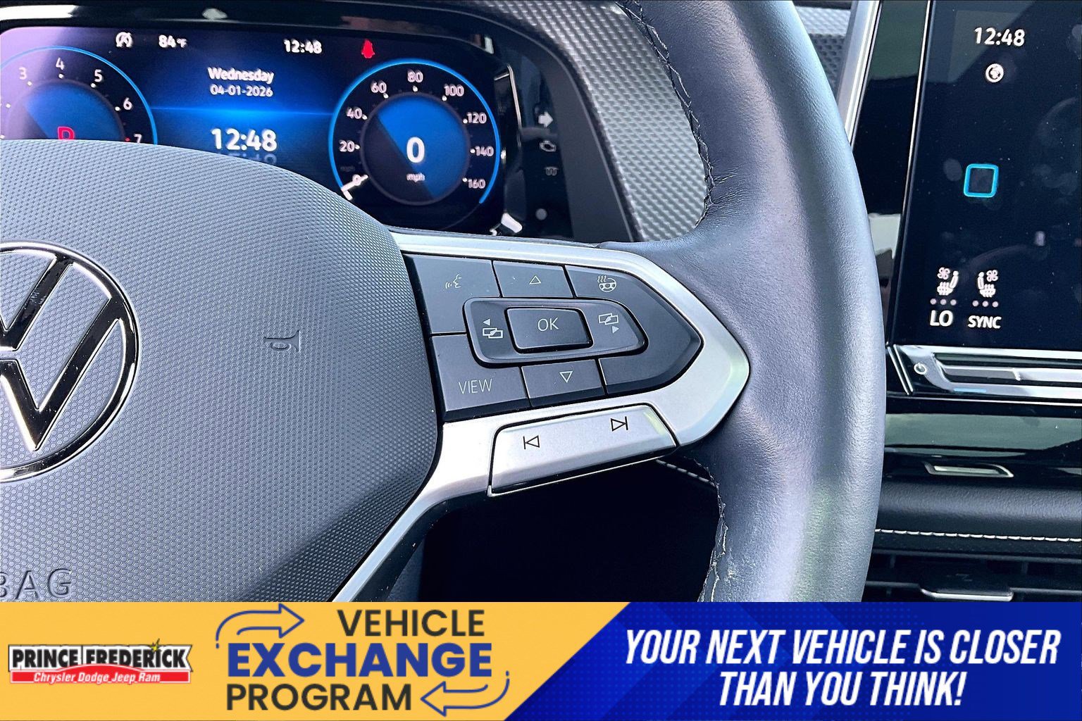 Used 2024 Volkswagen Atlas Cross Sport SEL R-Line AWD/4WD image 16