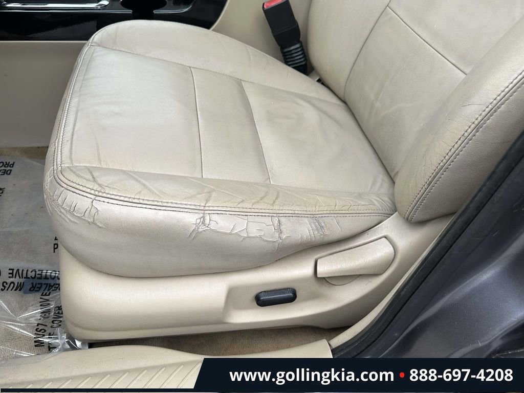 Used 2010 Ford Escape Limited image 20