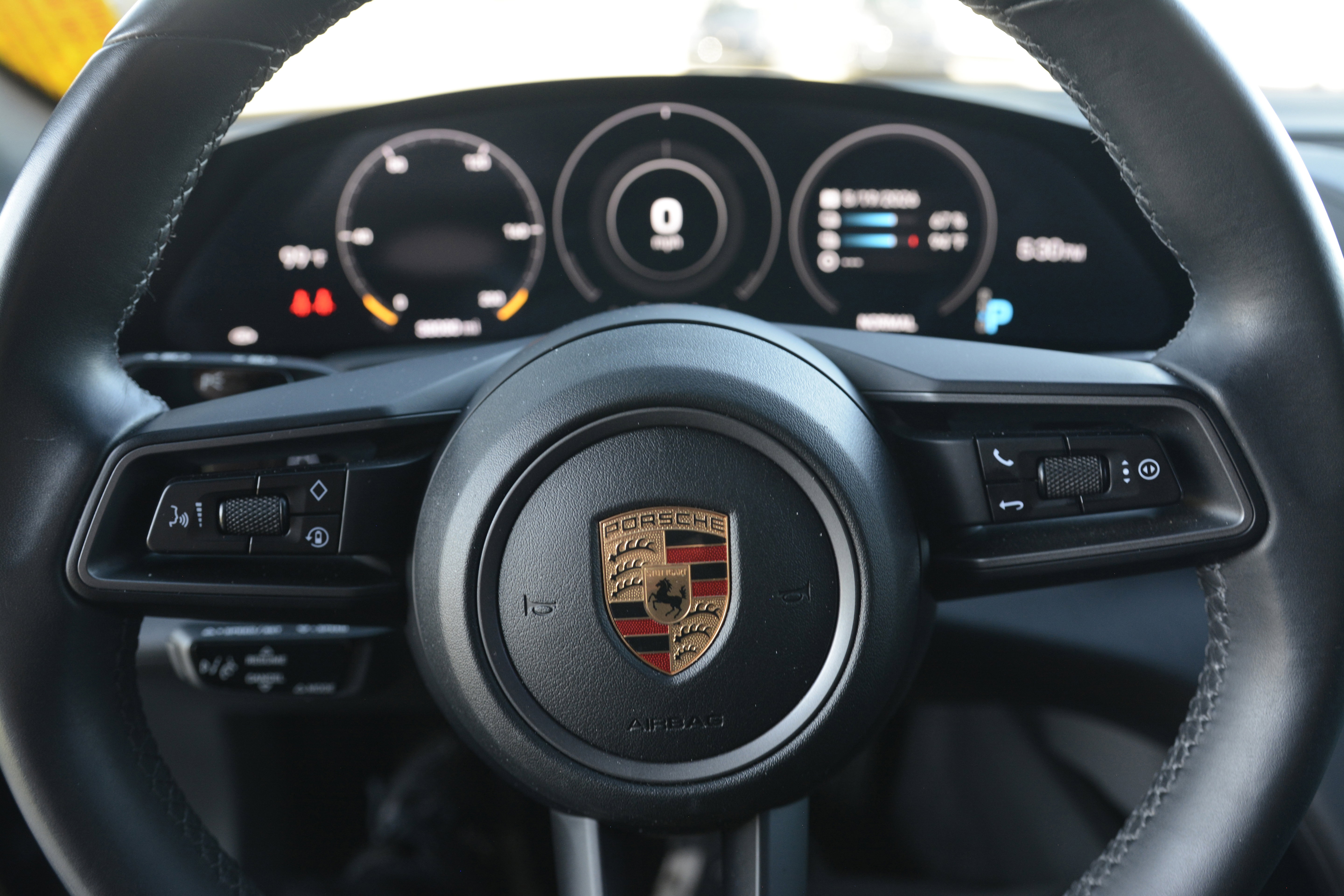 Certified 2020 Porsche Taycan 4S AWD/4WD image 17