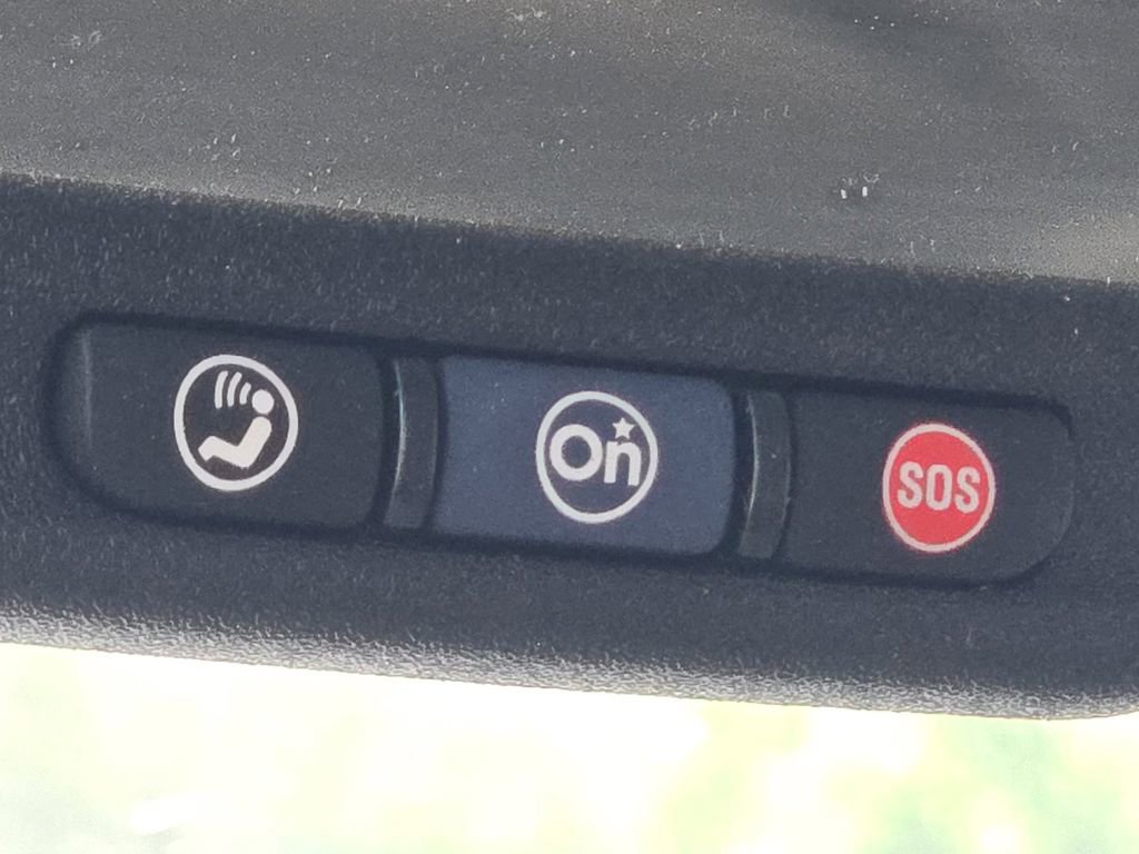 Used 2014 GMC Acadia SLT image 8