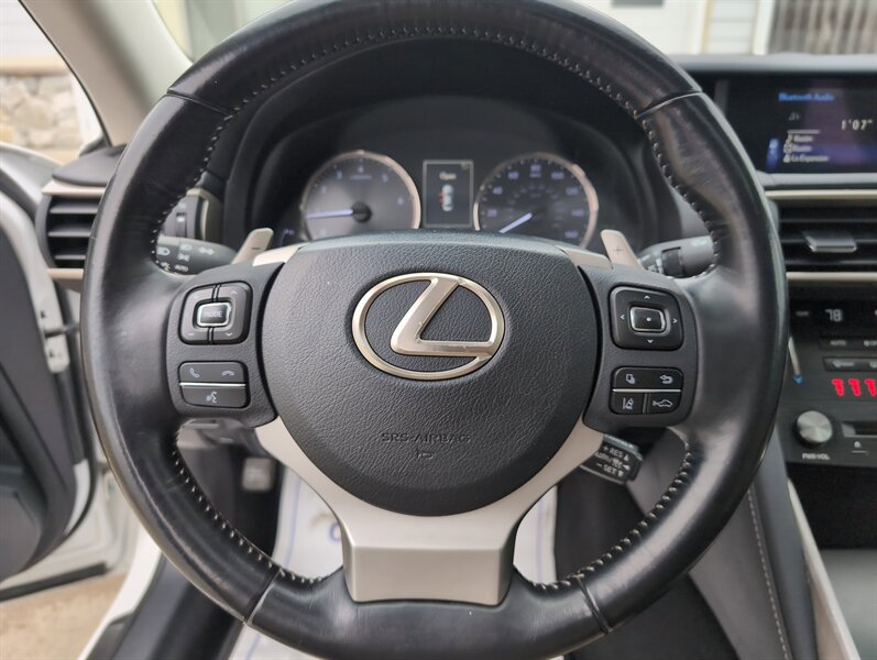 Used 2017 Lexus IS 200t image 13