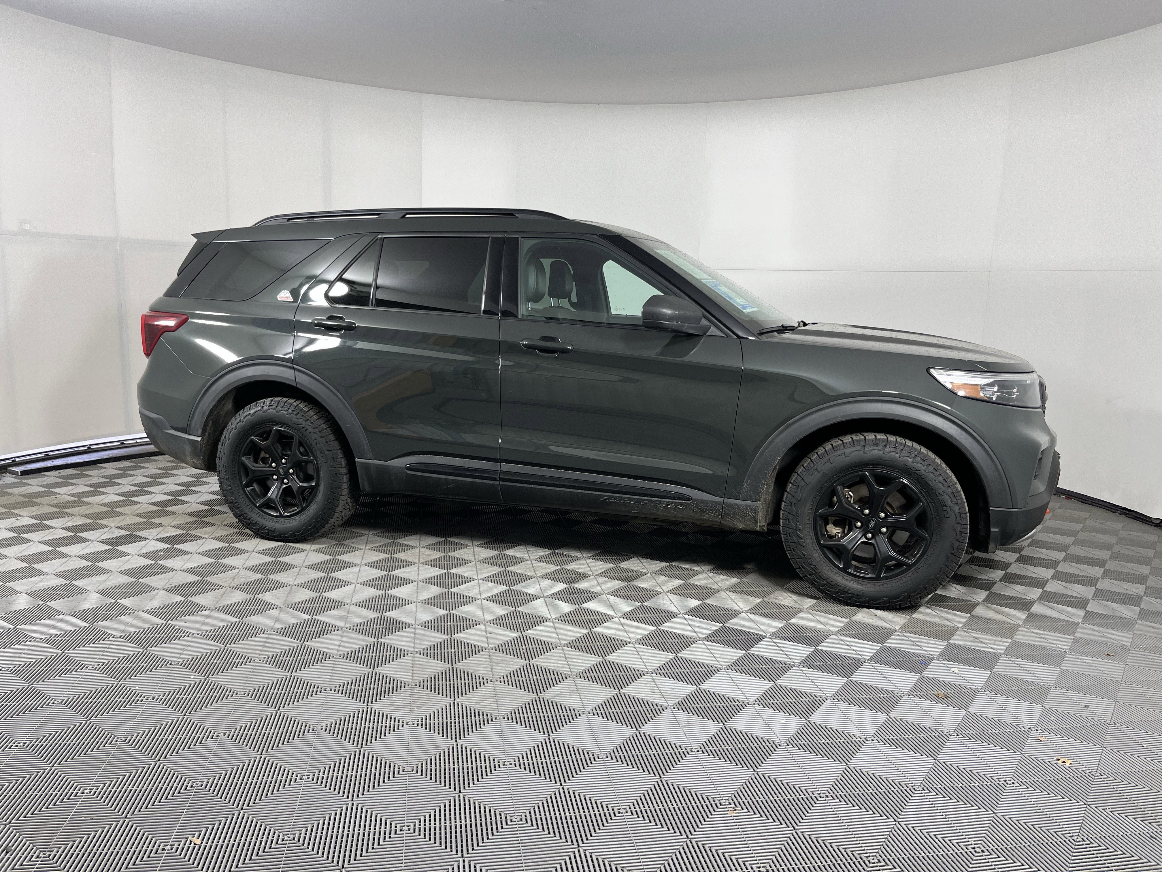 Used 2022 Ford Explorer Timberline image 5