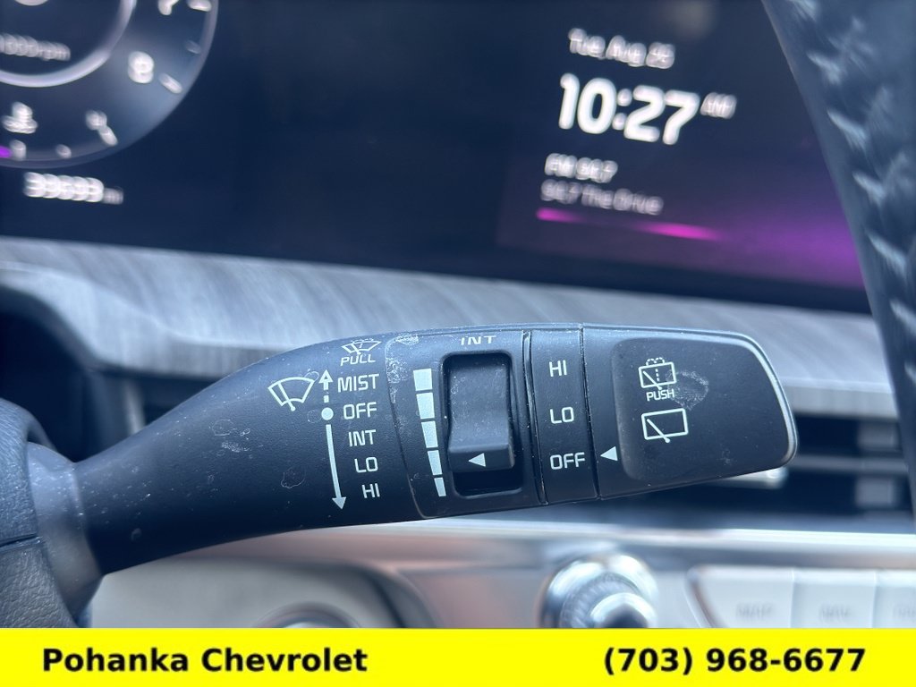 Used 2024 Kia Telluride SX w/ Towing Package FWD image 11