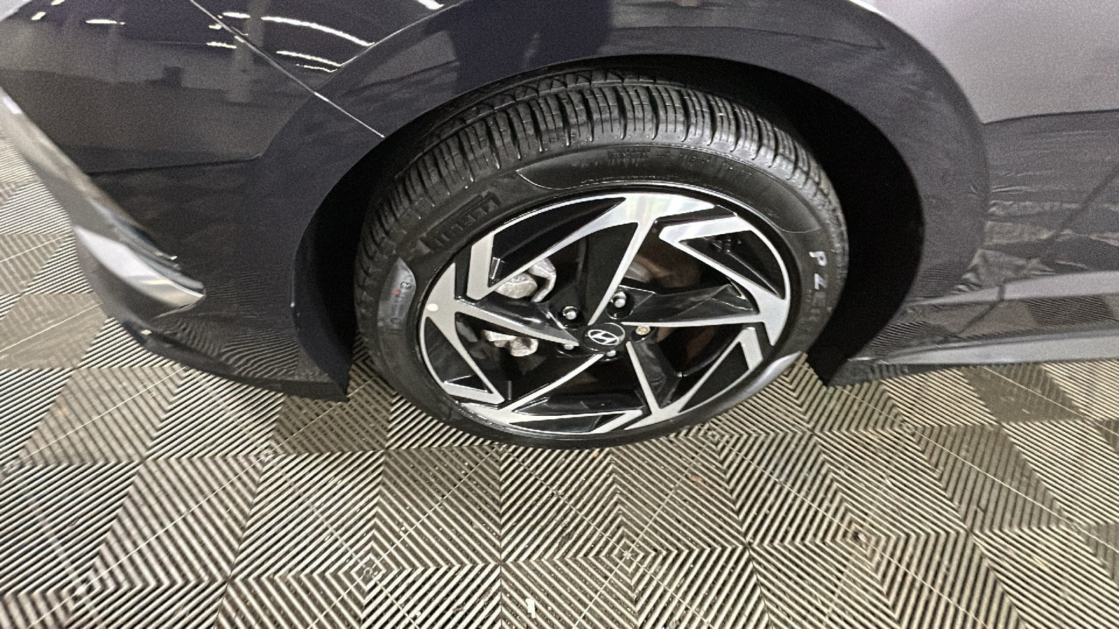 Used 2025 Hyundai Sonata SEL FWD image 11