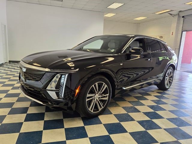 Certified 2024 Cadillac Lyriq Luxury RWD image 3