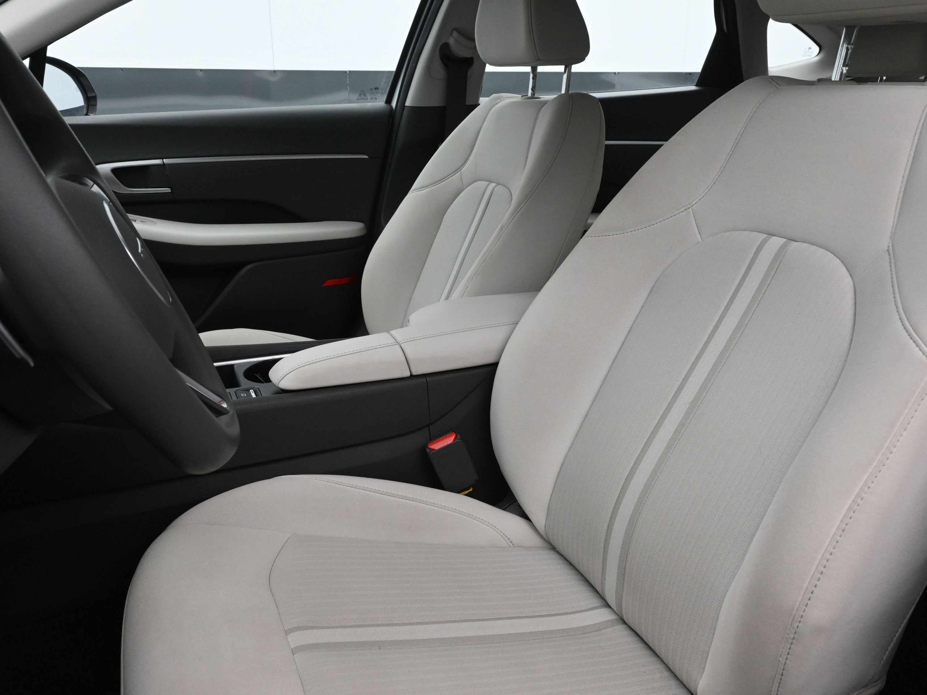 Certified 2025 Hyundai Sonata SEL image 12