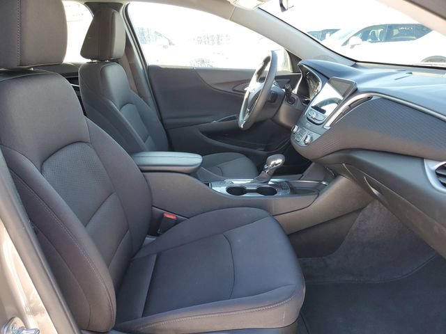 Used 2025 Chevrolet Malibu LT image 28