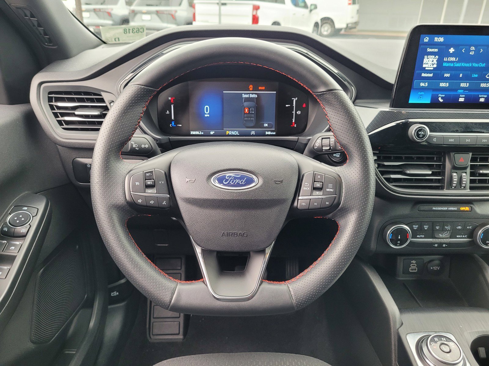 Used 2025 Ford Escape ST-Line AWD/4WD image 16