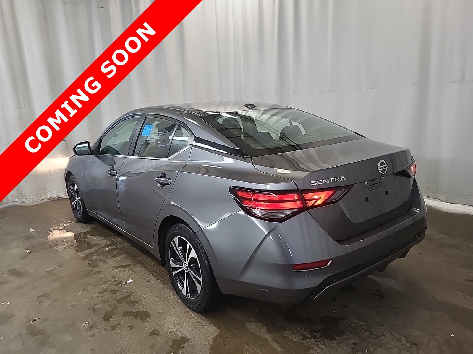 Used 2023 Nissan Sentra SV FWD image 3