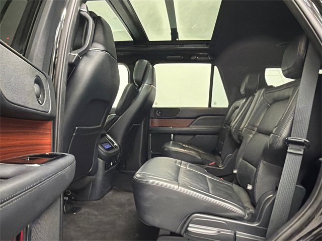 Used 2024 Lincoln Navigator Reserve w/ Monochromatic Package image 21