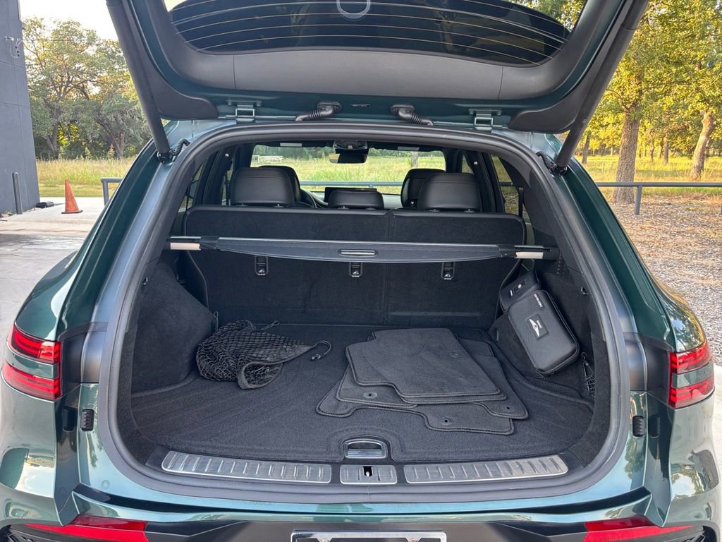 Used 2024 Genesis GV70 3.5T Sport AWD/4WD image 16