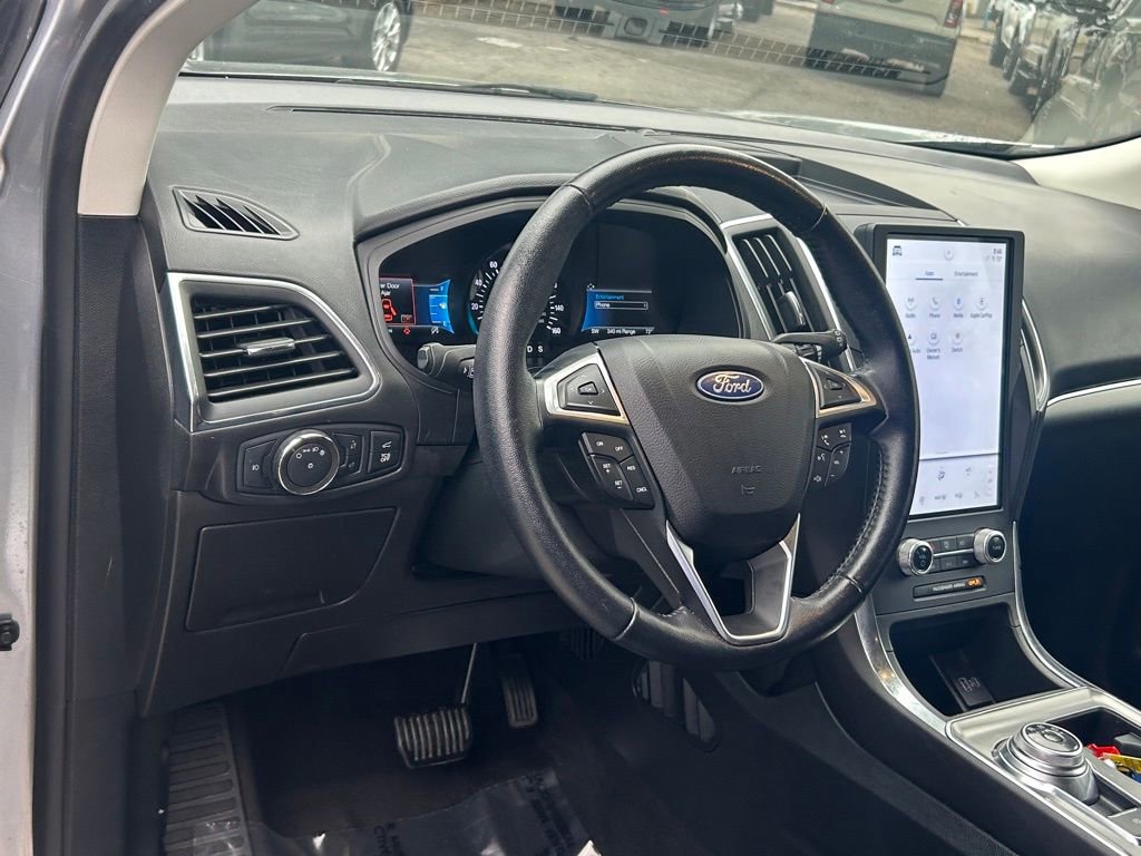 Certified 2022 Ford Edge Titanium image 35