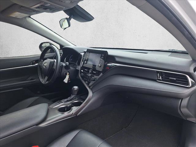 Used 2023 Toyota Camry SE w/ Protection Package (Q2) (TMS) FWD image 18
