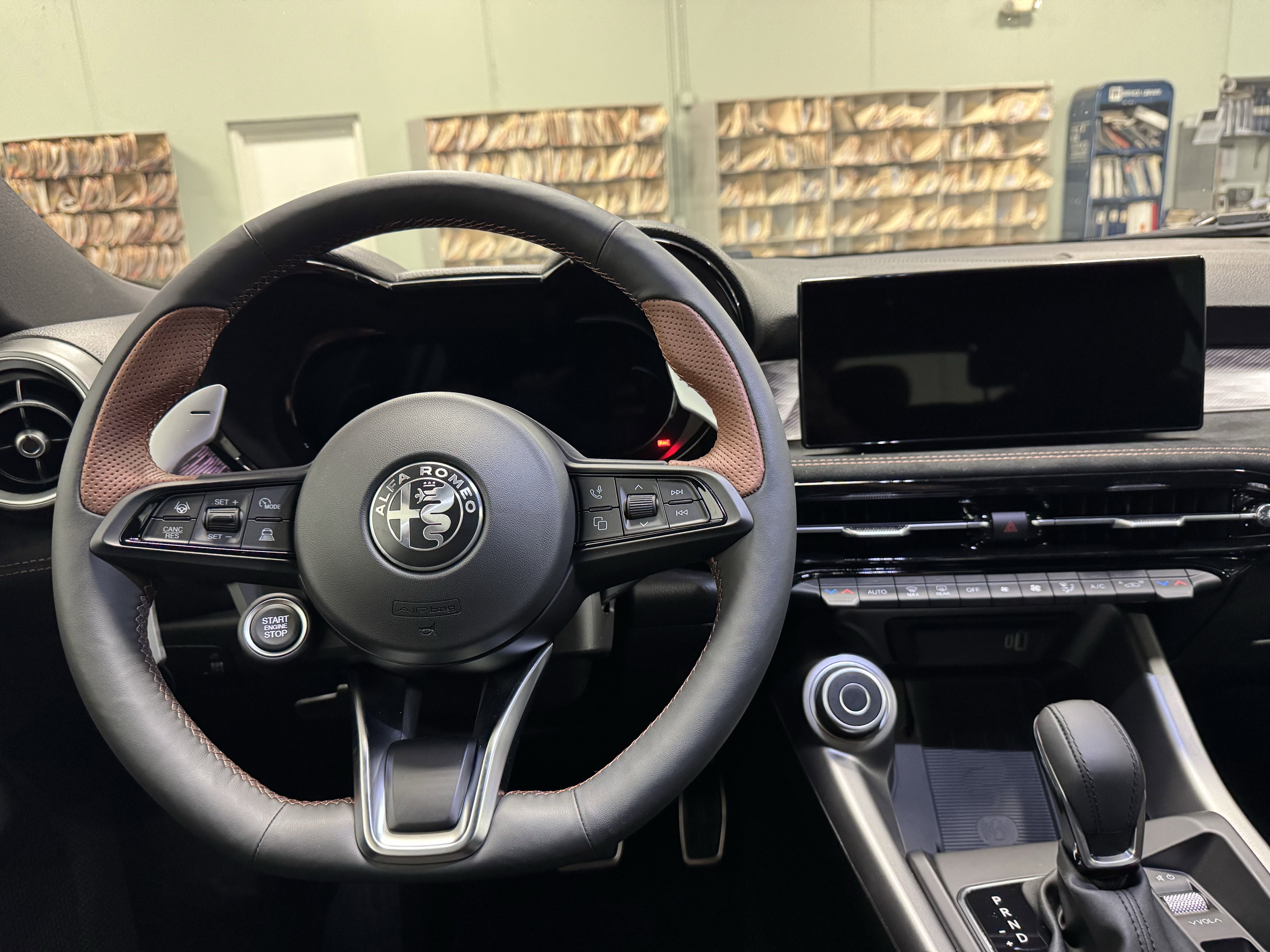 New 2025 Alfa Romeo Tonale image 12